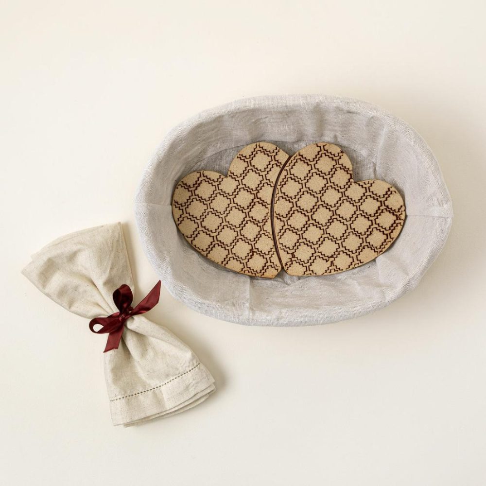 Cookware & Bakeware |   Nesting Hearts Bread Warming Set Cookware & Bakeware Cookware & Bakeware