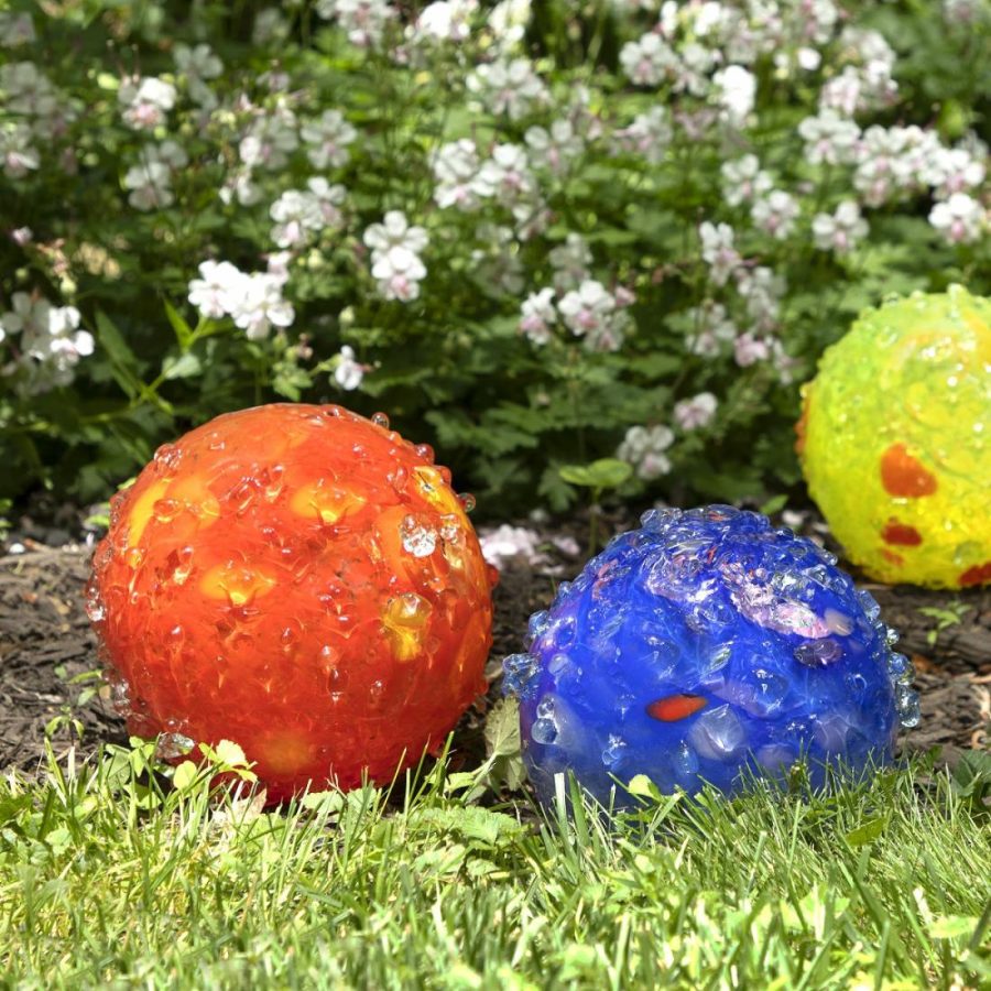 Garden Decor |   Bee Drinking Garden Ball Birdhouses & Feeders Birdhouses & Feeders