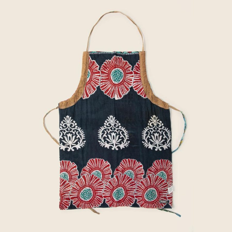 Linens |   Repurposed Sari Patchwork Apron Kitchen Linens